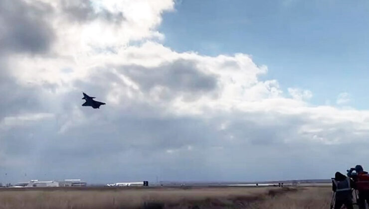 Bayraktar Kızılelma gökyüzüyle buluştu