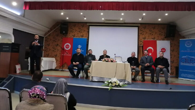 Düzce’de umre semineri düzenlendi