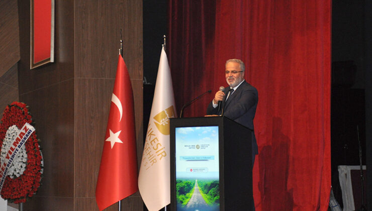 İşliyen: Kalbin istikamet bulması ihlasla mümkündür