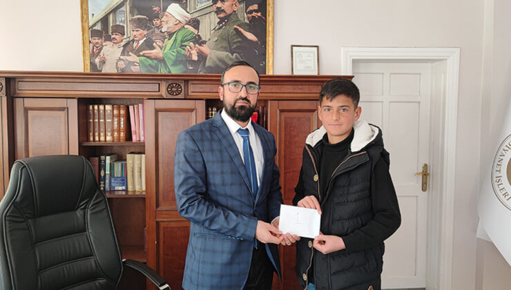 Gürpınar’da “Peygamberimize Mektup Yarışması” düzenlendi