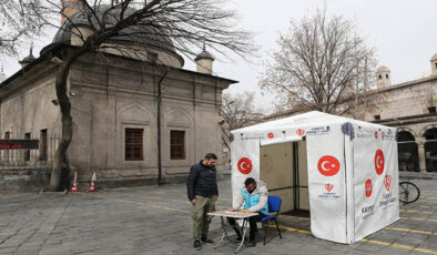 Müftülük “Zekat-Fitre ve Bağış Standı” açtı