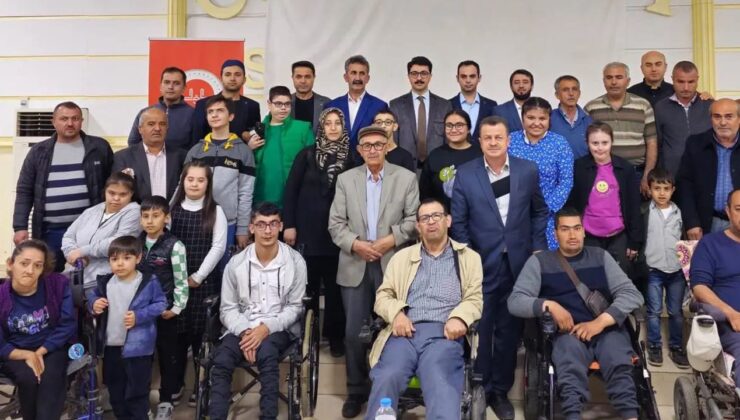 Engelli bireyler ve aileleri “İyilik Sofrası”nda buluştu