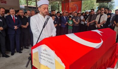 Şehit Başkomiser Kamuran Üçgül’ün cenazesi, Osmaniye’de toprağa verildi