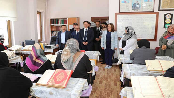 Vali Çiçek’ten Develi Diyanet Genlik Merkezi’ne ziyaret