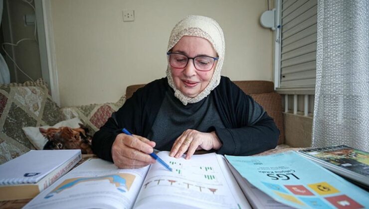 Bursalı 75 yaşındaki lise öğrencisi, torunlarından önce üniversiteye girmeyi hedefliyor