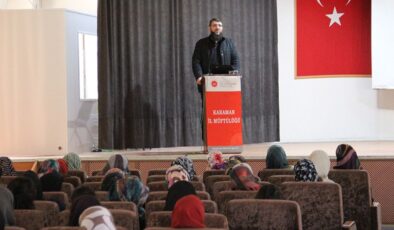 Karaman’da “Savaş, Göç ve Aile” konulu konferans düzenlendi