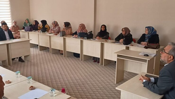 Nevşehir’de gençlik eğitim semineri düzenlendi
