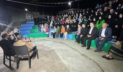 Vali Baydaş, genç hafızlarla kampta bir araya geldi