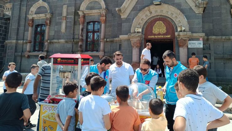 Kars’ta minik kalplere yolculuk sürüyor