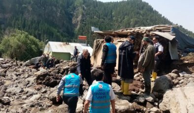 TDV, Erzurum’da selden etkilenen vatandaşların yanında