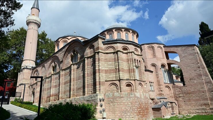 Biletli ziyaret uygulamasına geçen Kariye Camii’ne yabancı turist ilgisi sürüyor