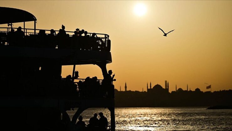 İstanbul’da bazı vapur seferlerine hava muhalefeti engeli