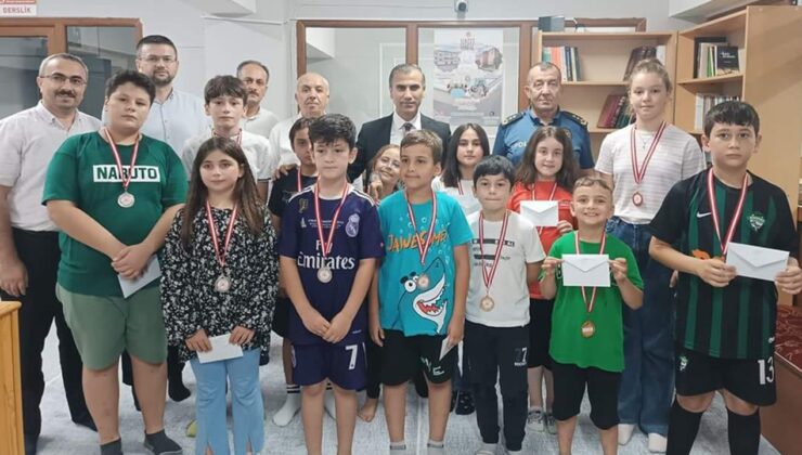 Osmancık’ta öğrenciler ödüllendirildi