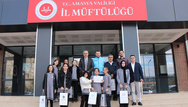 Amasya’da imam hatipli gençlerden anlamlı bağış
