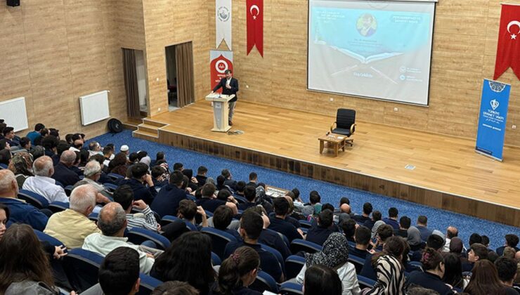 Kara: Hz. Peygamber en iyi insan modelini sunar