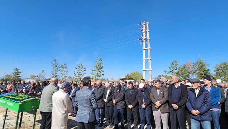 Kur’an Kursu Öğreticisi Duman ebediyete uğurlandı