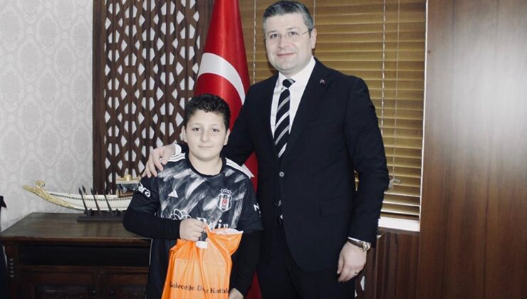 İnebolu Kaymakamından Diyanet gençliğe hediye