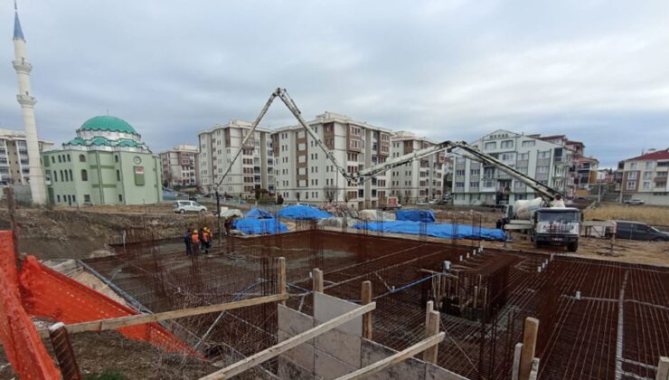 Gediz’de Hafızlık Yatılı Erkek Kur’an Kursunun temeli atıldı