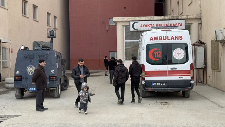 Hakkari’de 43 öğrenci gıda zehirlenmesi şüphesiyle hastaneye kaldırıldı