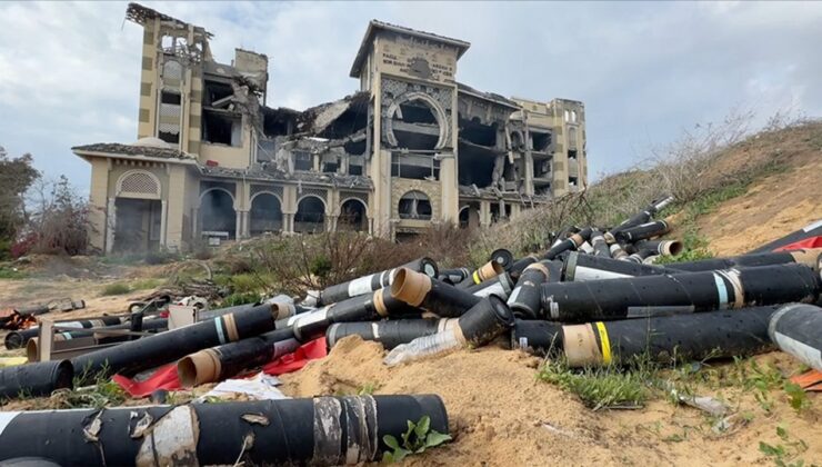 İşgalciler duvarına ırkçı sloganlar yazdığı Gazze’deki üniversiteyi mühimmat çöplüğüne çevirdi