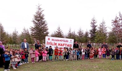 Bolvadin’de miniklerin iyilik fidanları toprakla buluştu
