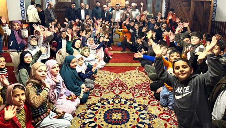 Kayseri’de camiler ramazanda çocuklarla şenlendi