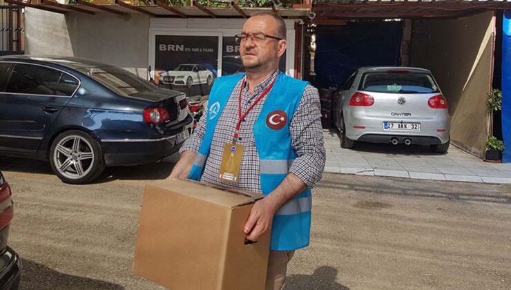 Mersin’de iyilik faaliyetleriyle tanınan din görevlisi Durmuş, 5 Milyon TL’den fazla yardım ulaştırdı