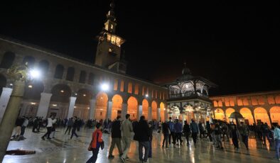 Şam’daki Emevi Camisi’nde Kadir Gecesi idrak edildi