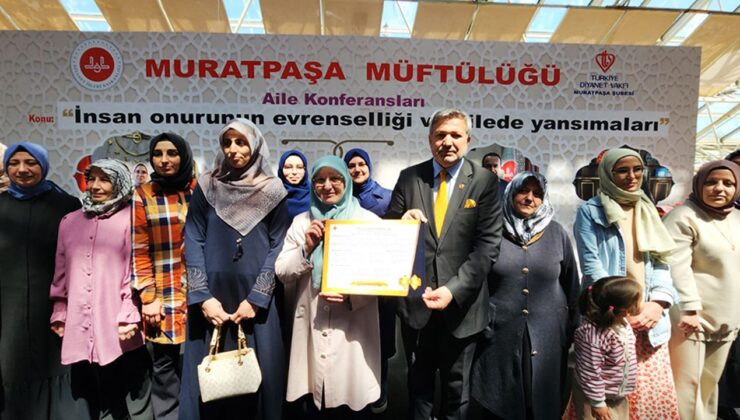 Antalya’da kadınlar umre için yarıştı