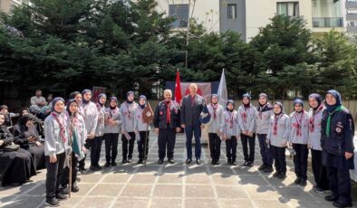Kadıköy Suadiye Tuba Kız izci oymağında yemin heyecanı