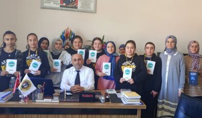 Müftülükten kitap okuma projesine destek