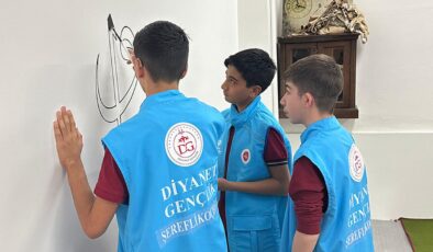 Şereflikoçhisar’da gençler iyilikle güzelleştirdi