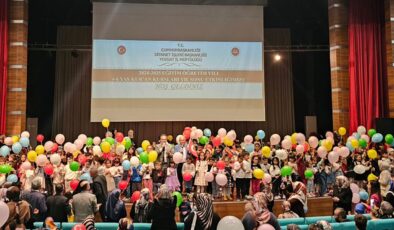Yozgat’ta minikler yıl sonu heyecanı yaşadı