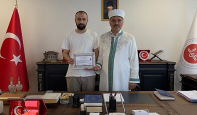 İsveçli genç Trabzon’da Müslüman oldu