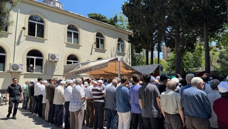 MÜ İlahiyat Fakültesi emekli öğretim üyesi Prof. Dr. Karaçam’ın cenazesi defnedildi