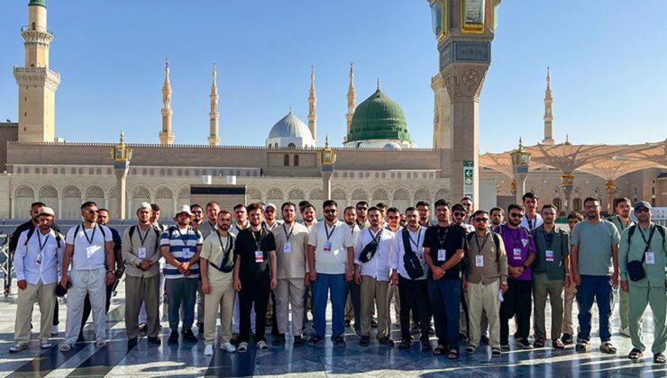 MÜSDAV Aile Umresi’nin ilk kafilesi mübarek topraklarda