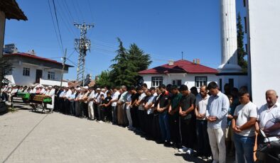 Samsun’da baraj gölünde boğulan 2 gencin cenazesi toprağa verildi