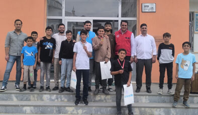 Çaldıran’da Yaz Kur’an Kursları Arasında Satranç Turnuvası düzenlendi