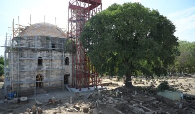 Edirne’de yalı camisi özelliğindeki Evliya Kasımpaşa Camii’nin onarımı sürüyor
