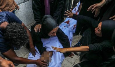 İşgalcilerin kıtlığı dayattığı Gazze’de son 24 saatte 5 kişi daha açlıktan şehit oldu