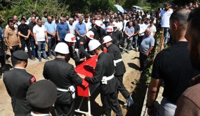 Şehit Uzman Çavuş Selami Acımaz, Samsun’da son yolculuğuna uğurlandı