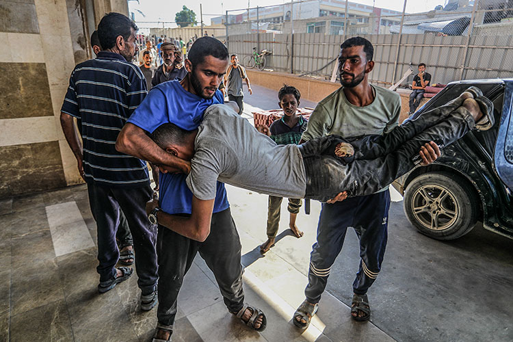 İşgalcilerin Kıtlığı Dayattığı Gazze'de Son 24 Saatte 6 Kişi Daha Açlıktan Şehit Oldu (3)