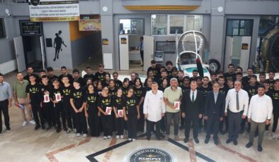 Müftü Çörekçi, geleceğin pilotlarıyla buluştu