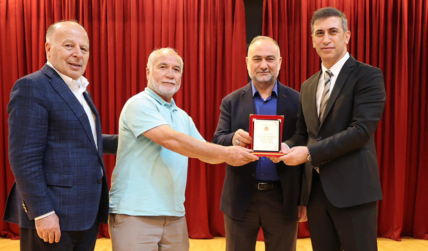 Yüreğir 11