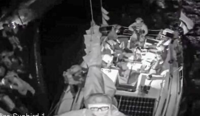 İşgal güçleri, Özgürlük Filosu Koalisyonu’ndaki gemilere saldırdı