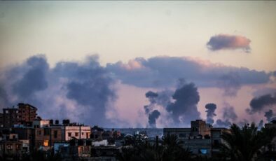 İşgalcilerin ateşkese rağmen Gazze kentinin doğusuna açtığı ateşte 2 Filistinli şehit oldu