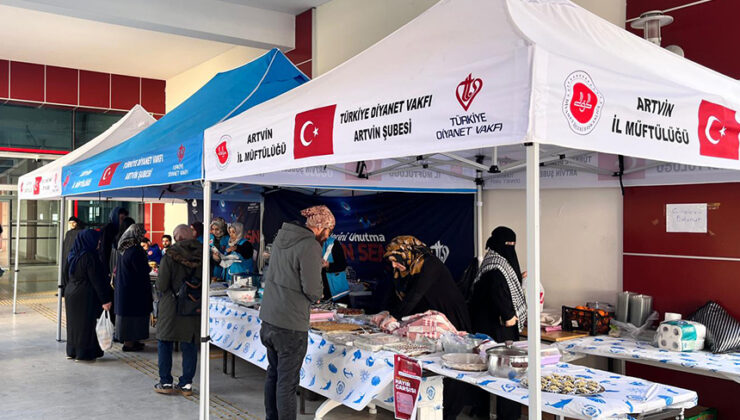 Artvin’de Gazze için “Hayır Çarşısı” kuruldu
