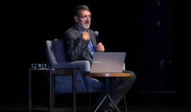 Esenler’de “Rasulullah’ın İzinde Bir Hayat” semineri