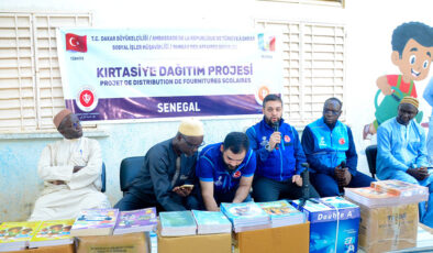 Türkiye Diyanet Vakfından Senegal’de öğrencilere eğitim desteği