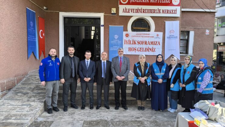 Gazze yararına hayır çarşısı kuruldu